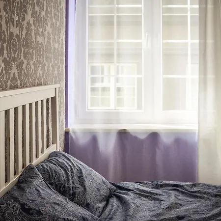 Apartment Quiet Hideaway In Center